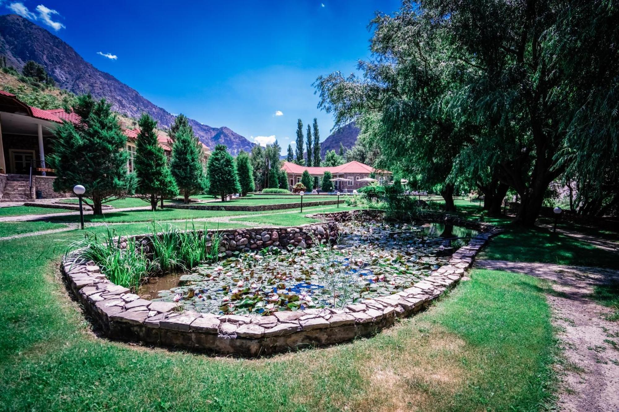 Chatcal Mountains Resort Burchmulla المظهر الخارجي الصورة