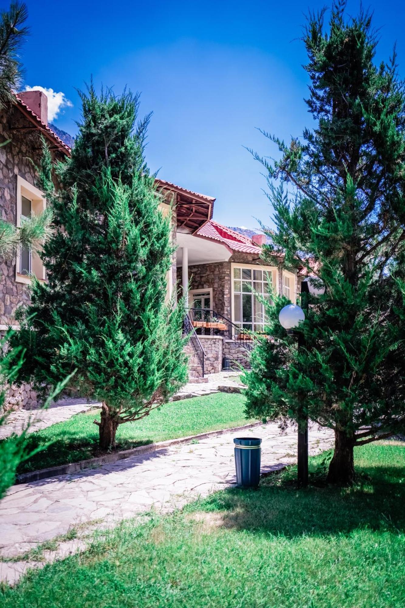 Chatcal Mountains Resort Burchmulla المظهر الخارجي الصورة